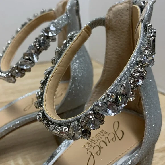 Jewel Badgley Mischka Heels - Picture 7 of 12